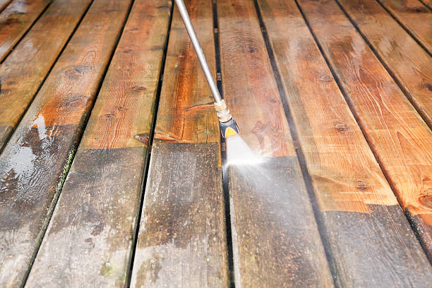 Best Building Exterior Washing  in Belleair, FL